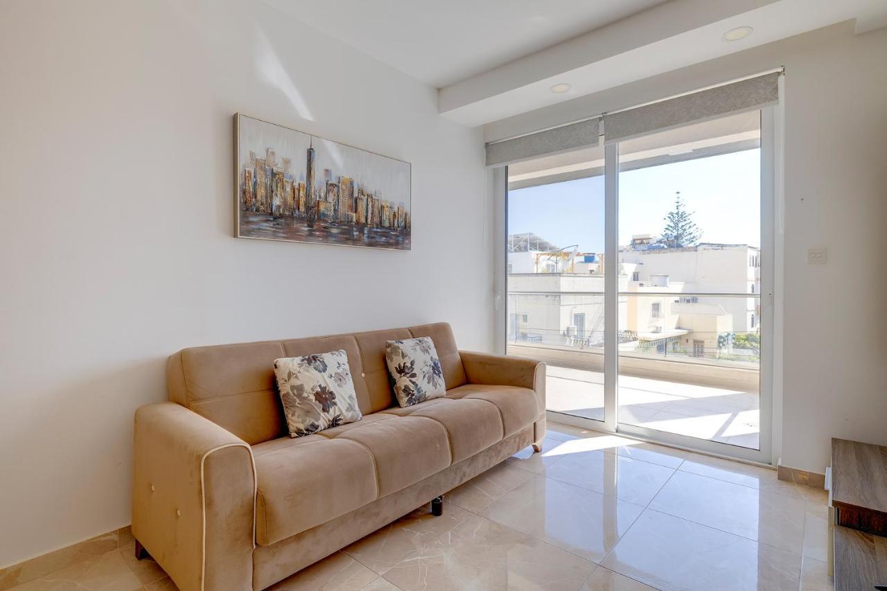 Modern 1Br Apartment In Central St Julian'S Saint Julian's Dış mekan fotoğraf